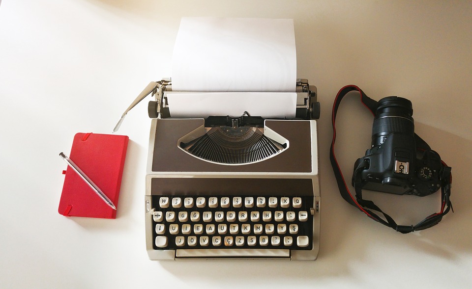 Freelance Writer vs&nbsp;Blogger