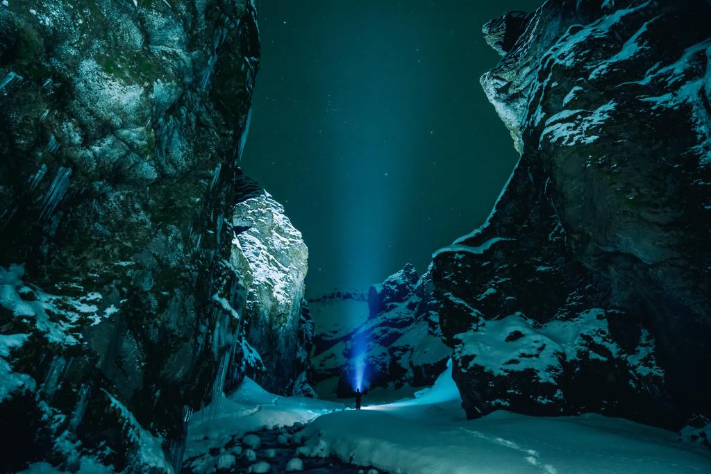 snowy night in Iceland, Stakkholtsgjá